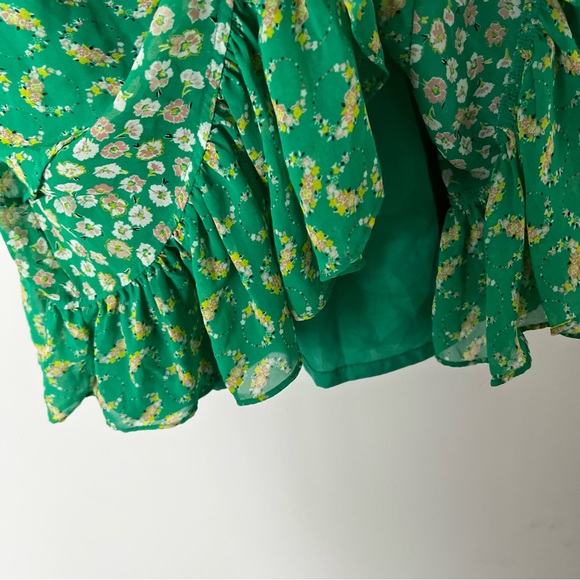 Super Cute Floral Ruffle Floral Dress - Picture 11 of 14